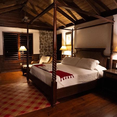 The Lodge & Spa At Pico Bonito El Pino Exterior foto