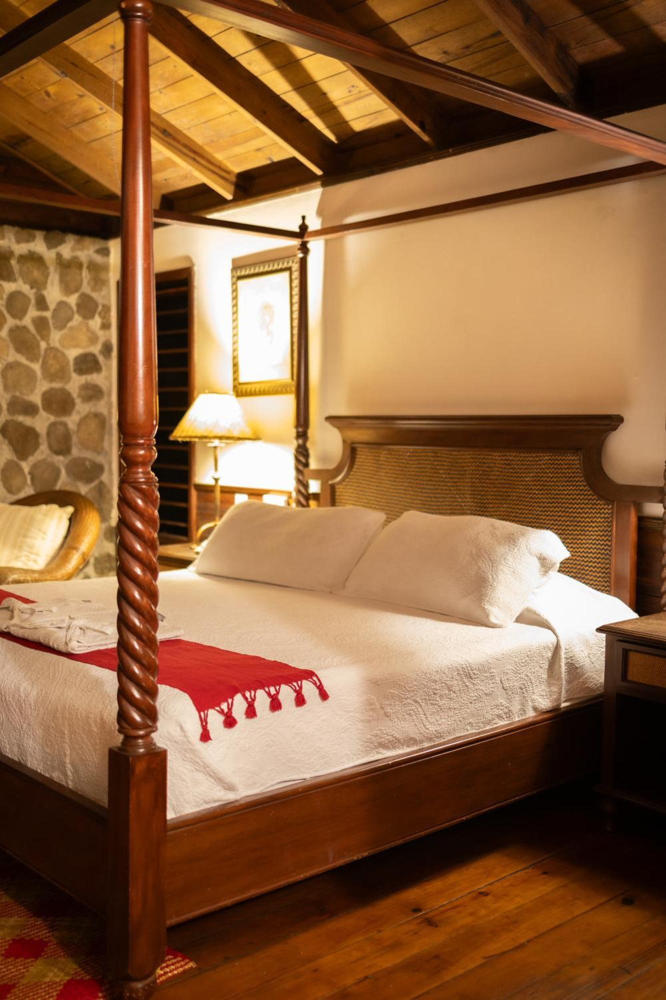 The Lodge & Spa At Pico Bonito El Pino Exterior foto